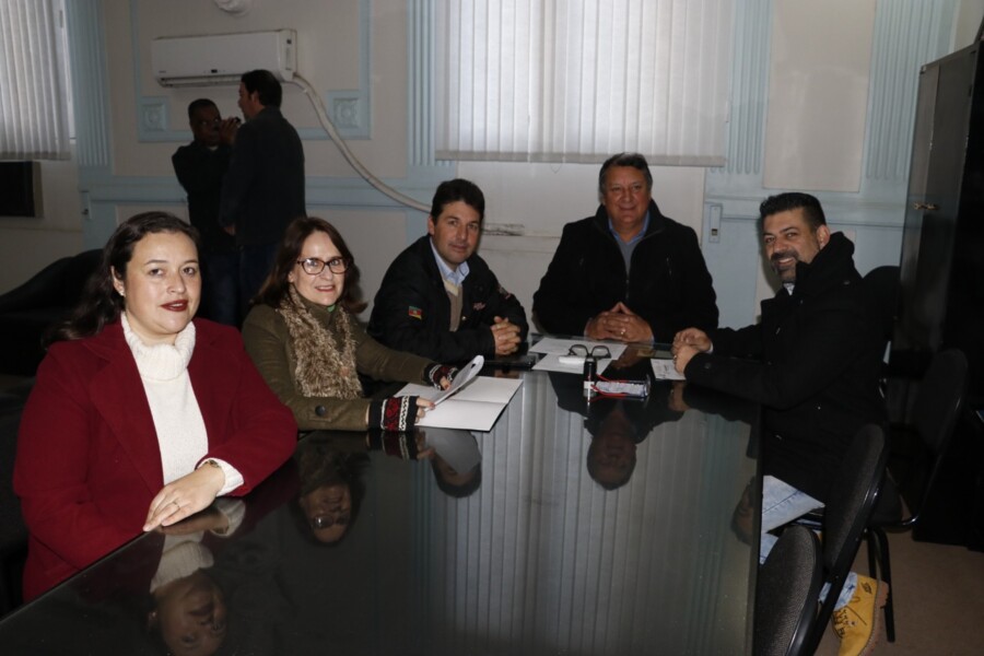 emenda-viabilizara-quadra-poliesportiva-para-escola-saldanha-marinho