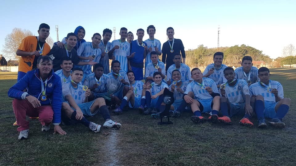 armour-fc-vence-torneio-em-comemoracao-aos-196-anos-do-municipio