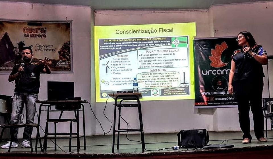 servidores-da-fazenda-palestram-no-1-seminario-de-educacao-fiscal-de-quarai