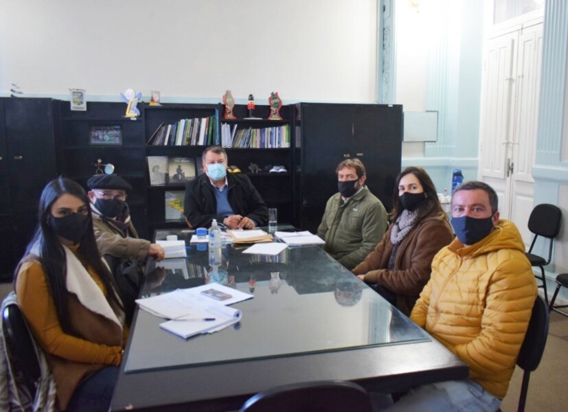 produtores-do-espinilho-entregam-demandas-ao-prefeito