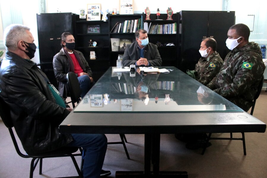 delegado-do-servico-militar-visita-livramento