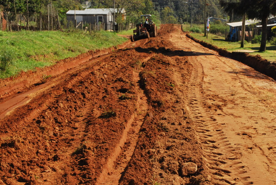 equipe-faz-o-patrolamento-de-estradas-na-zona-rural