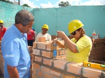 prefeitura-municipal-oferece-cursos-profissionalizantes-atraves-de-parcerias
