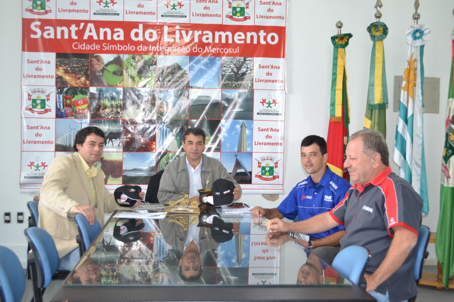 prefeito-confirma-apoio-a-radical-moto-show