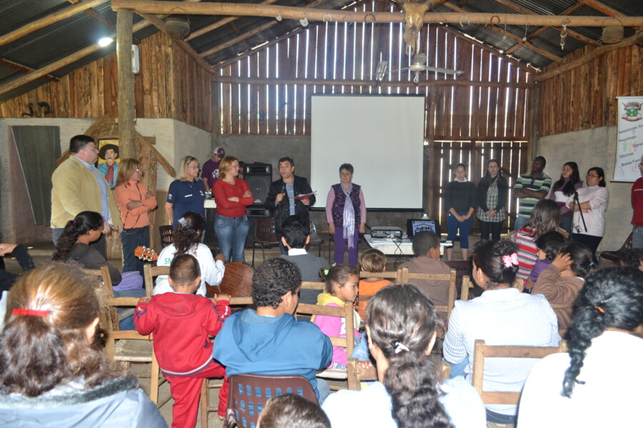 governo-municipal-faz-apresentacao-do-trabalho-desenvolvido-pelo-cras-prado