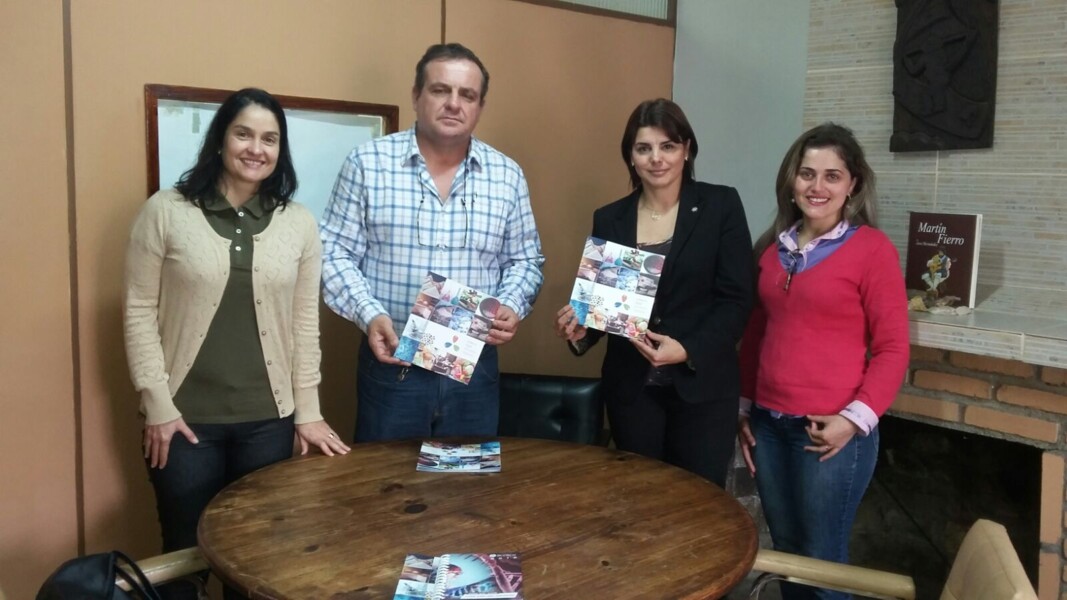 secretaria-municipal-de-agricultura-recebe-visita-do-laboratorio-dr-pio