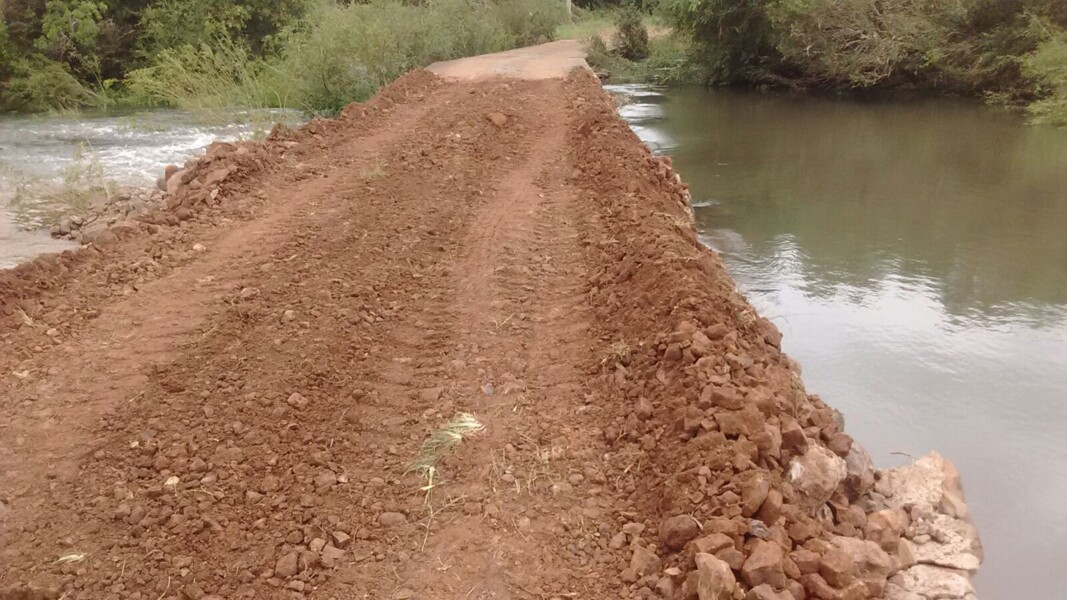 secretaria-de-obras-prossegue-com-recuperacao-de-ruas-e-estradas-no-interior