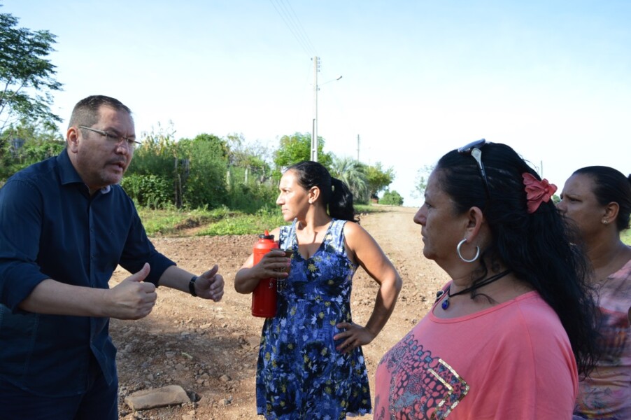 glauber-lima-acompanha-melhorias-na-vila-minuano