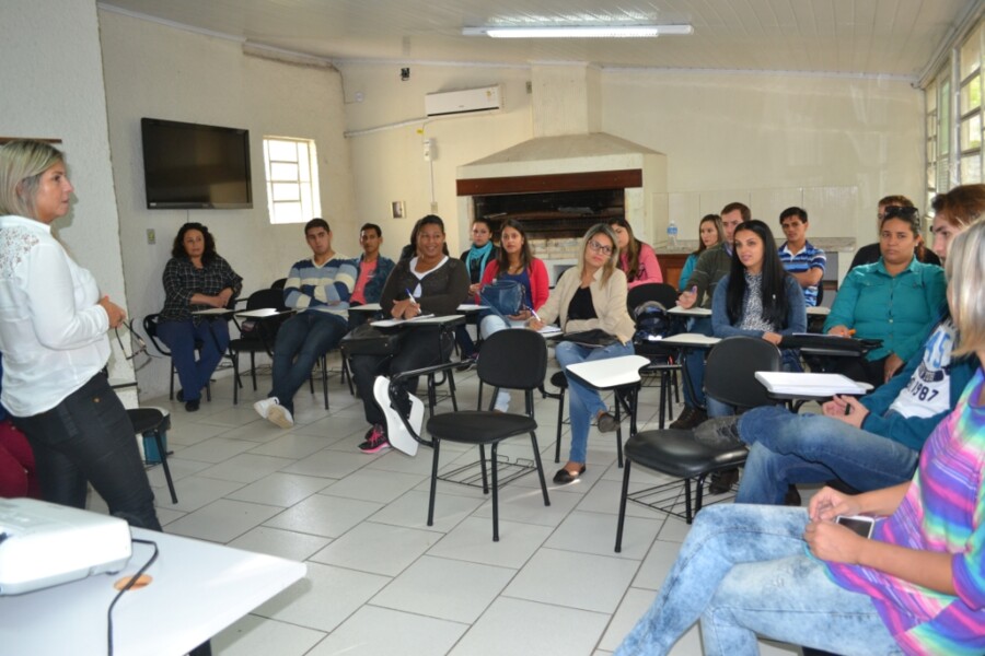 secretaria-da-saude-inicia-capacitacao-do-primeira-infancia-melhor