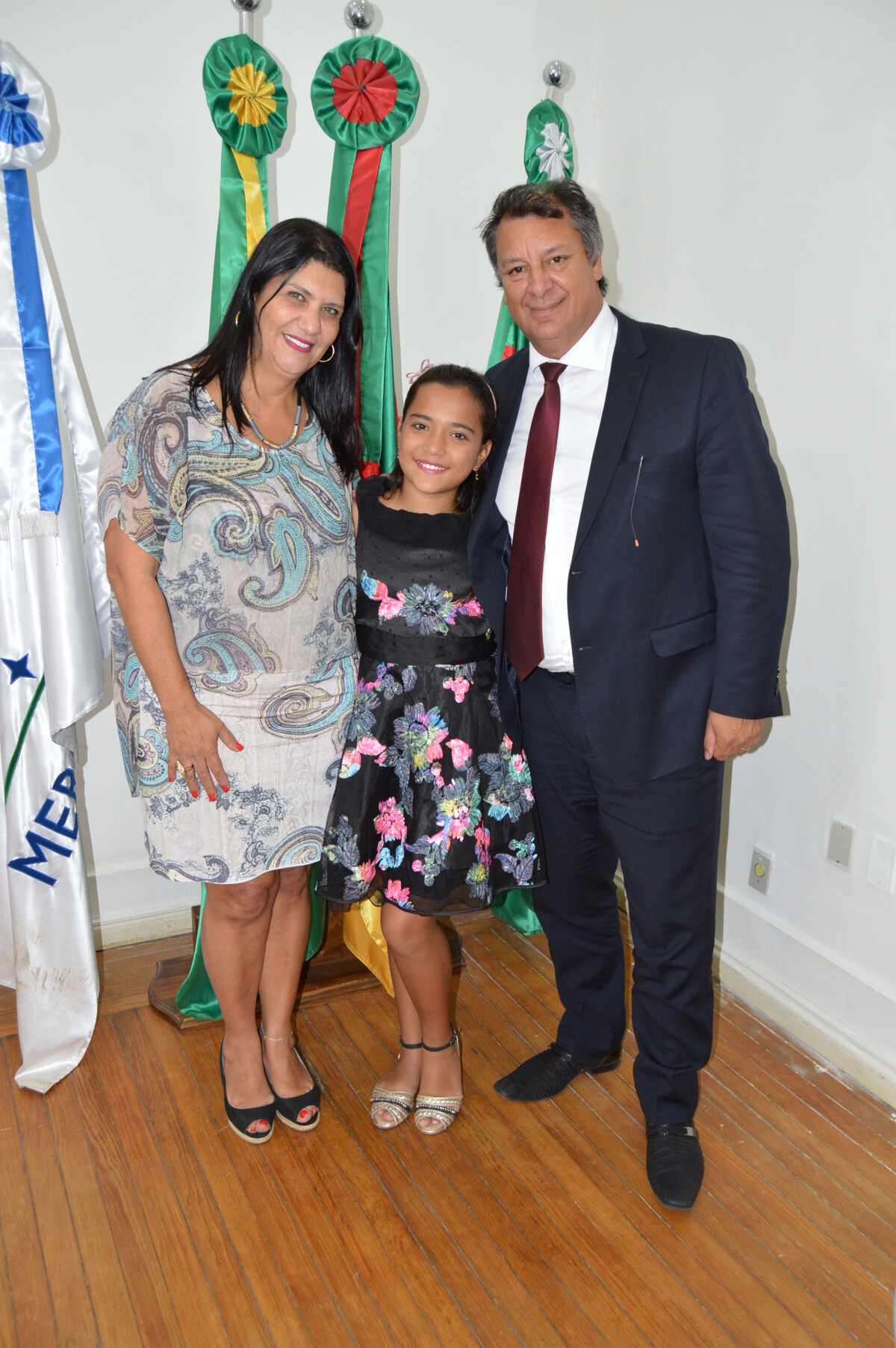 prefeito-e-vice-recebem-a-cantora-mari-alice