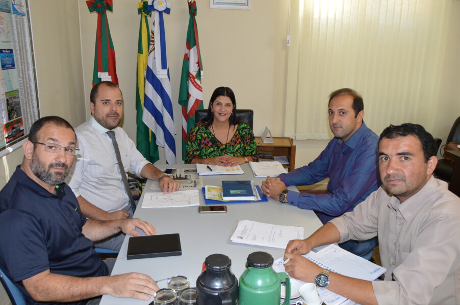 sala-do-investidor-da-continuidade-ao-trabalho-juntos-aos-empresarios