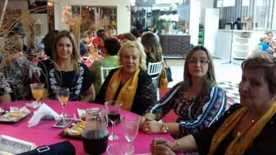 primeira-dama-participa-de-evento-na-casa-da-amizade