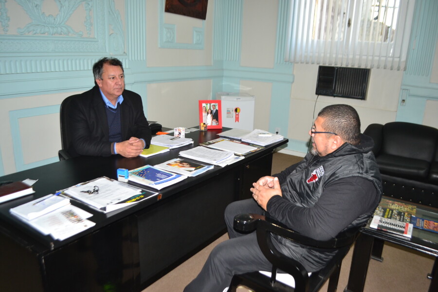 prefeito-recebe-representante-da-camara-do-comercio-e-industria-brasil-coreia