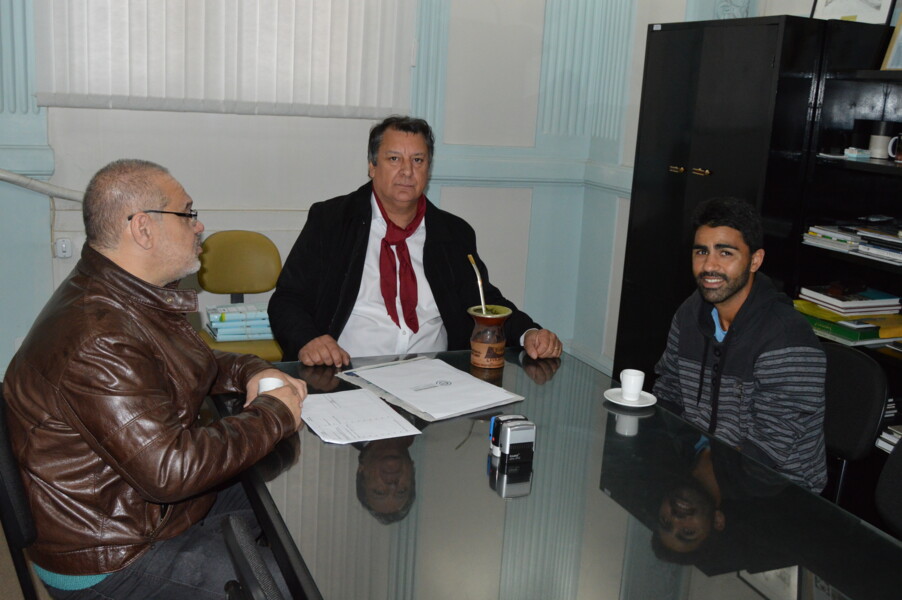 atleta-santanense-marcos-costa-e-recebido-na-prefeitura