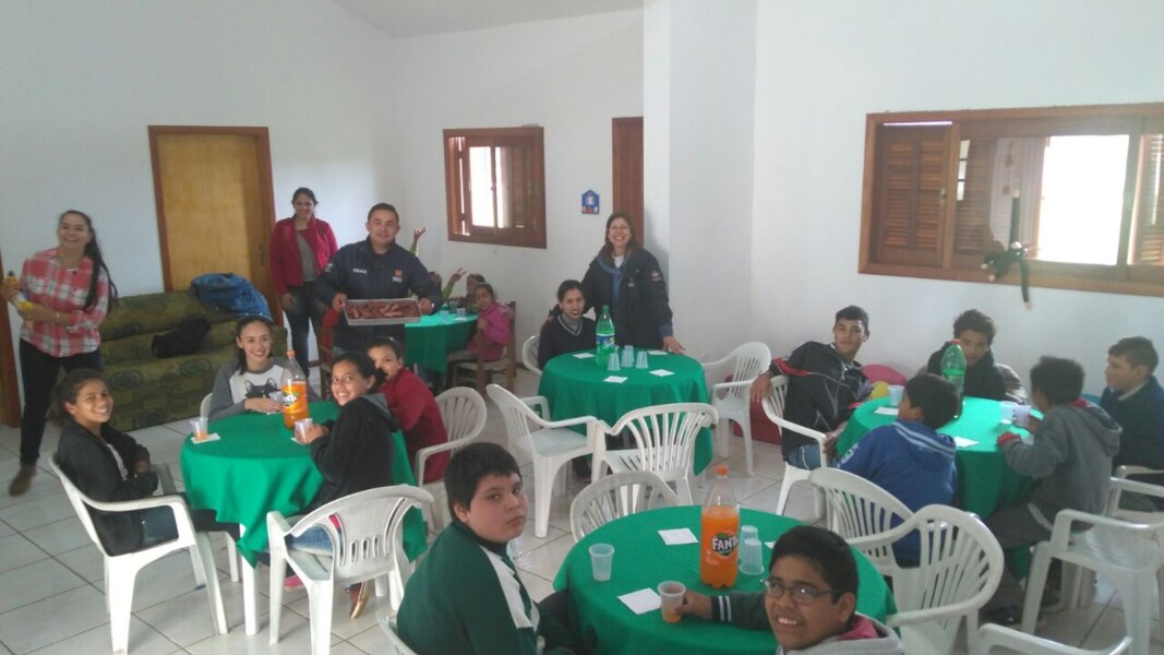 cras-promove-festa-do-dia-das-criancas