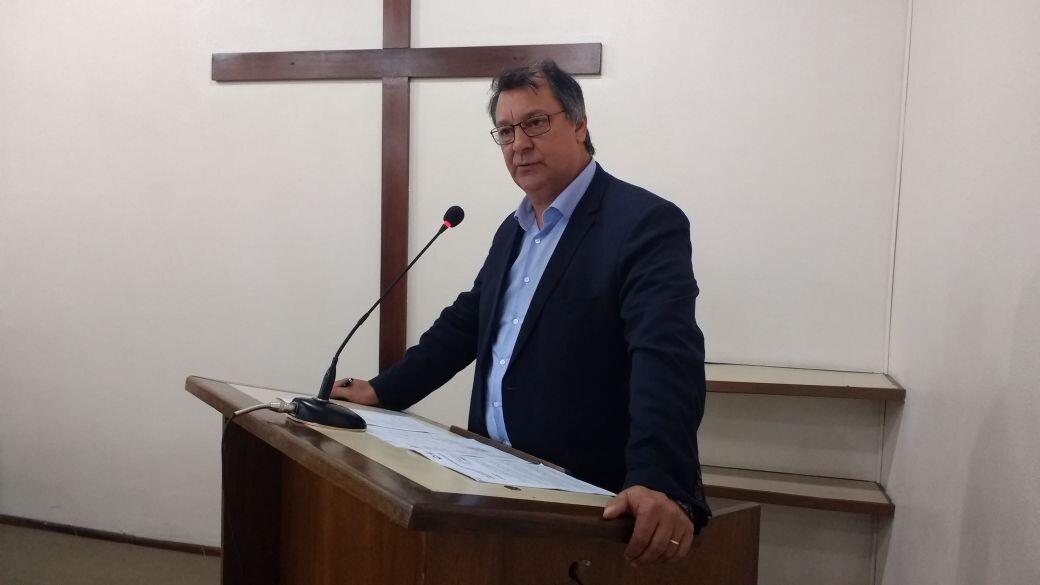 prefeito-participa-de-sessao-na-camara-de-vereadores