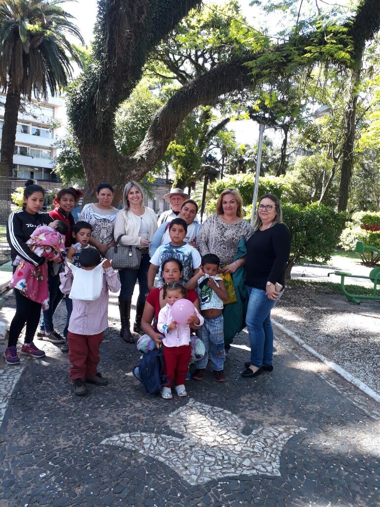 moradores-da-vila-thomaz-albornoz-encaminham-documentos-na-primeira-etapa-do-ronda-da-cidadania