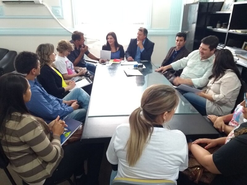 executivo-e-legislativo-discutem-regularizacao-da-aspa-e-controle-de-animais-no-municipio