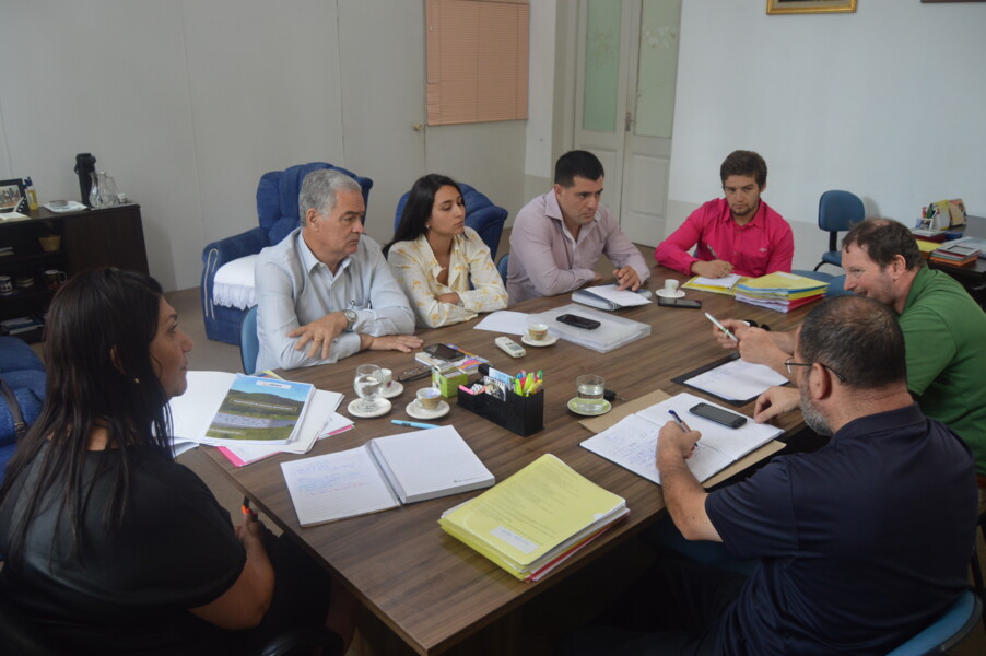 gt-do-batuva-busca-alternativas-para-melhorar-espaco-de-lazer-dos-santanenses