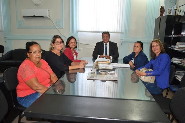 direcao-de-escola-em-busca-de-melhorias