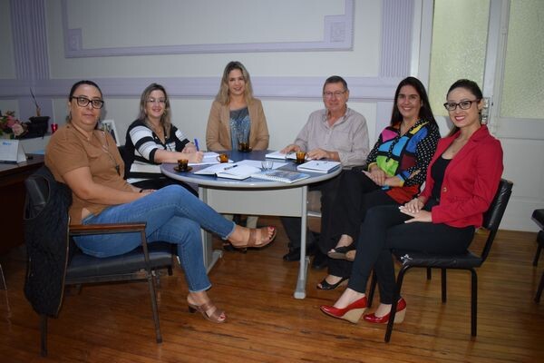 reuniao-busca-alternativas-para-asilos-do-municipio