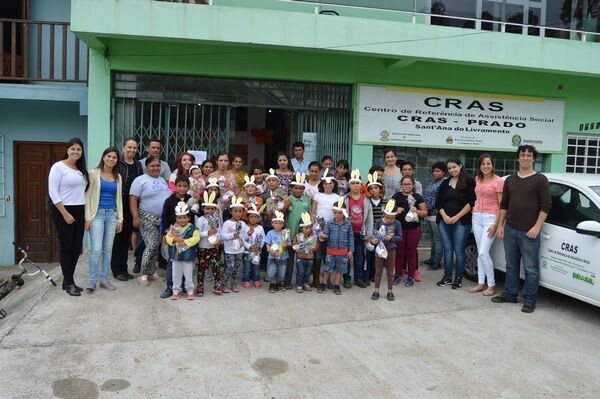cras-armour-e-cras-prado-promovem-festa-de-pascoa