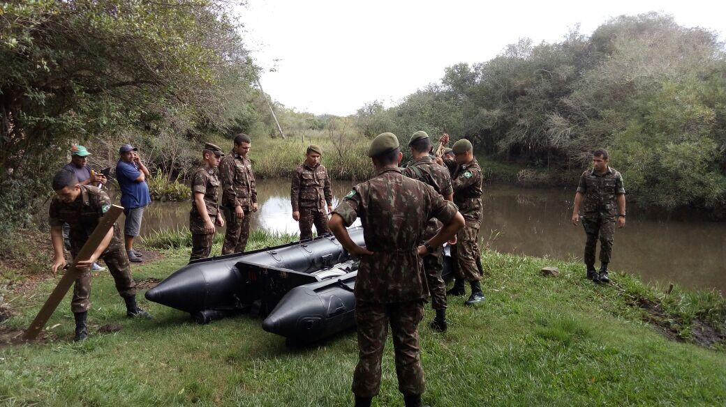 prefeitura-e-exercito-instalam-ponte-provisoria-no-passo-do-forno