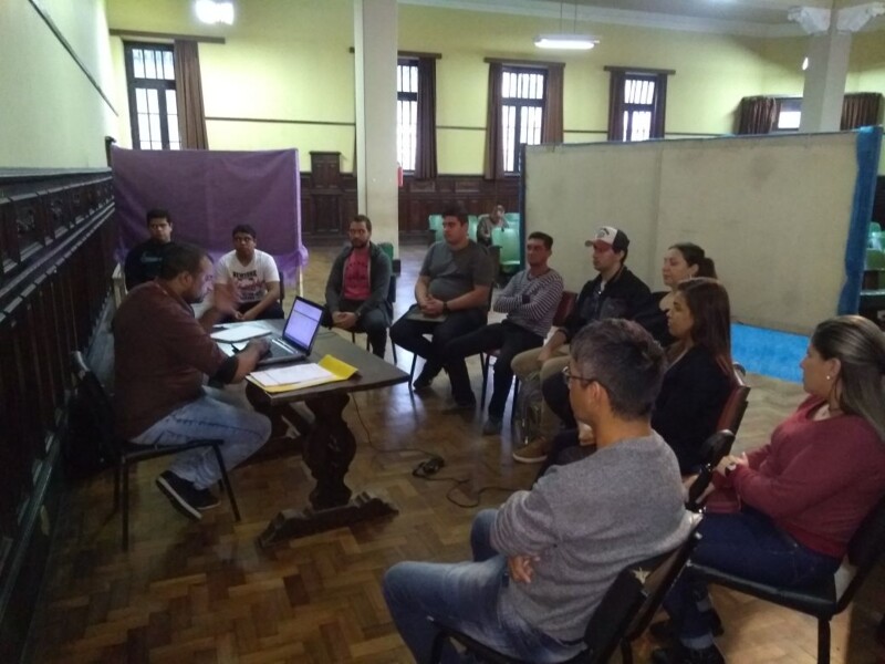 candidatos-ao-curso-de-eletricista-participam-de-entrevista