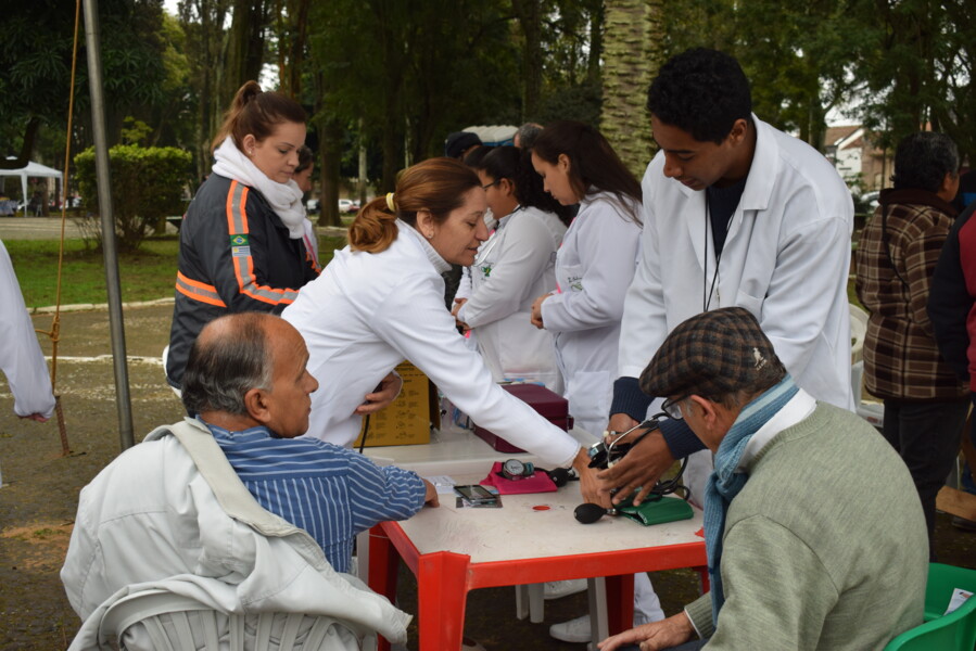 atapel-promove-acao-voltada-a-saude-do-idoso