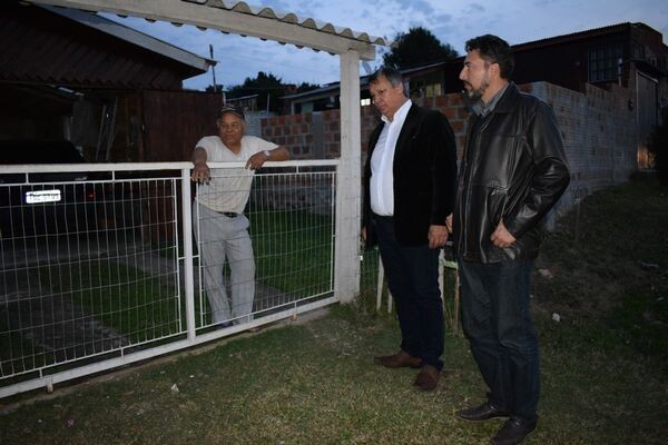 nos-bairros-prefeito-acompanha-trabalho-da-secretaria-de-obras-e-ouve-demandas-dos-moradores