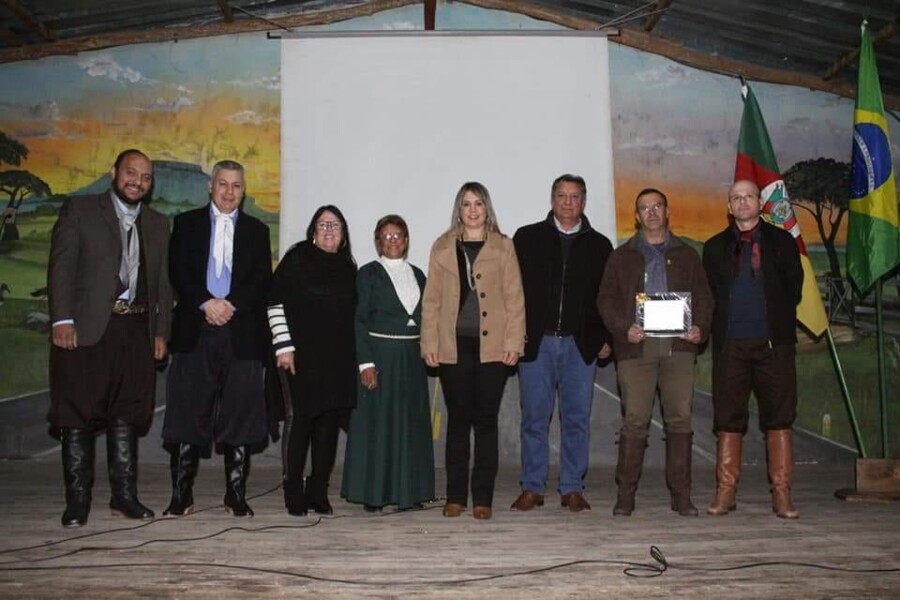 jantar-no-ctg-jaime-caetano-braun-promove-lancamento-dos-festejos-farroupilhas-no-municipio