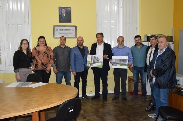 projeto-de-condominio-clube-e-apresentado-na-sala-do-investidor