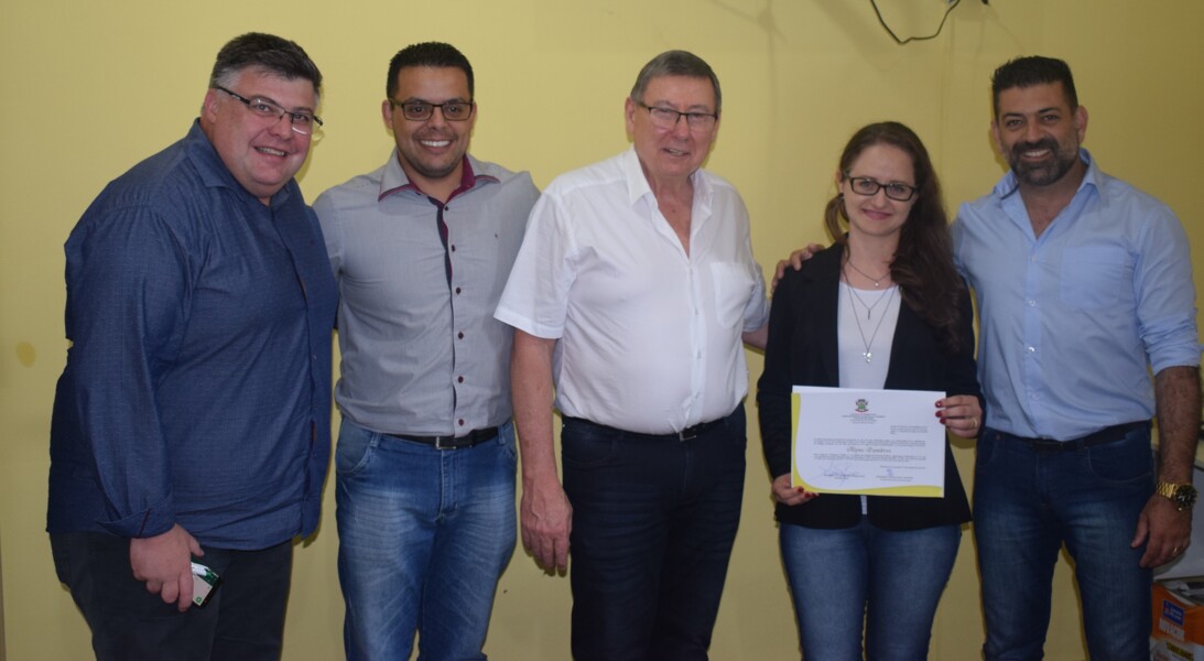 concurso-0012015-escrituraria-e-psicologa-sao-empossadas