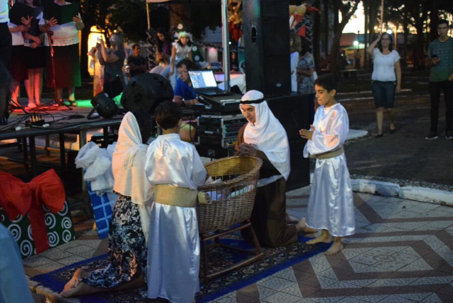 natal-na-fronteira-movimenta-praca-general-osorio