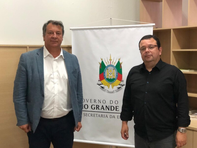 ico-participa-de-reuniao-na-secretaria-estadual-de-educacao