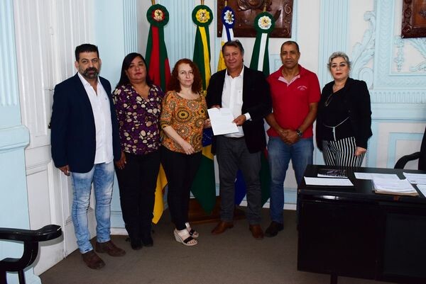 municipio-cede-10-maquinas-industriais-de-costura-para-projeto-social