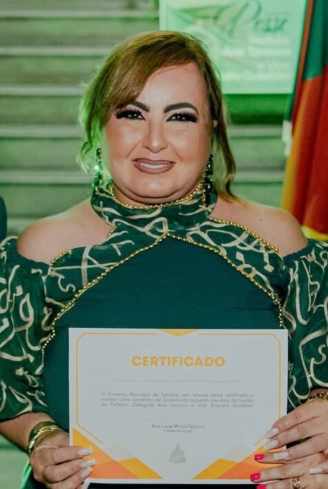 Secretária - Gisela Alvarez